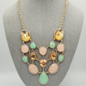5 for $25! Elegant Gold Tone Mint Bib Statement Necklace